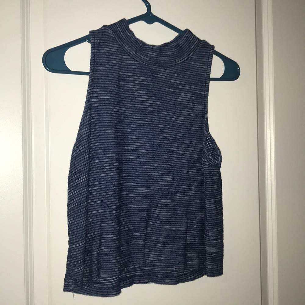 high neck cropped tank!